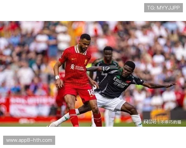 利物浦防线隐患难除,战术调整与人员配置成最大疑问 利物浦防线隐患难除,战术调整与人员配置成最大疑问